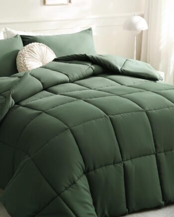 Comforters Queen Size, Duvet Insert,Green All Season Duvet, Lightweight Quilt, Down Alternative Hotel Comforter with Corner Tabs (Green, Queen 88x92 Inches)